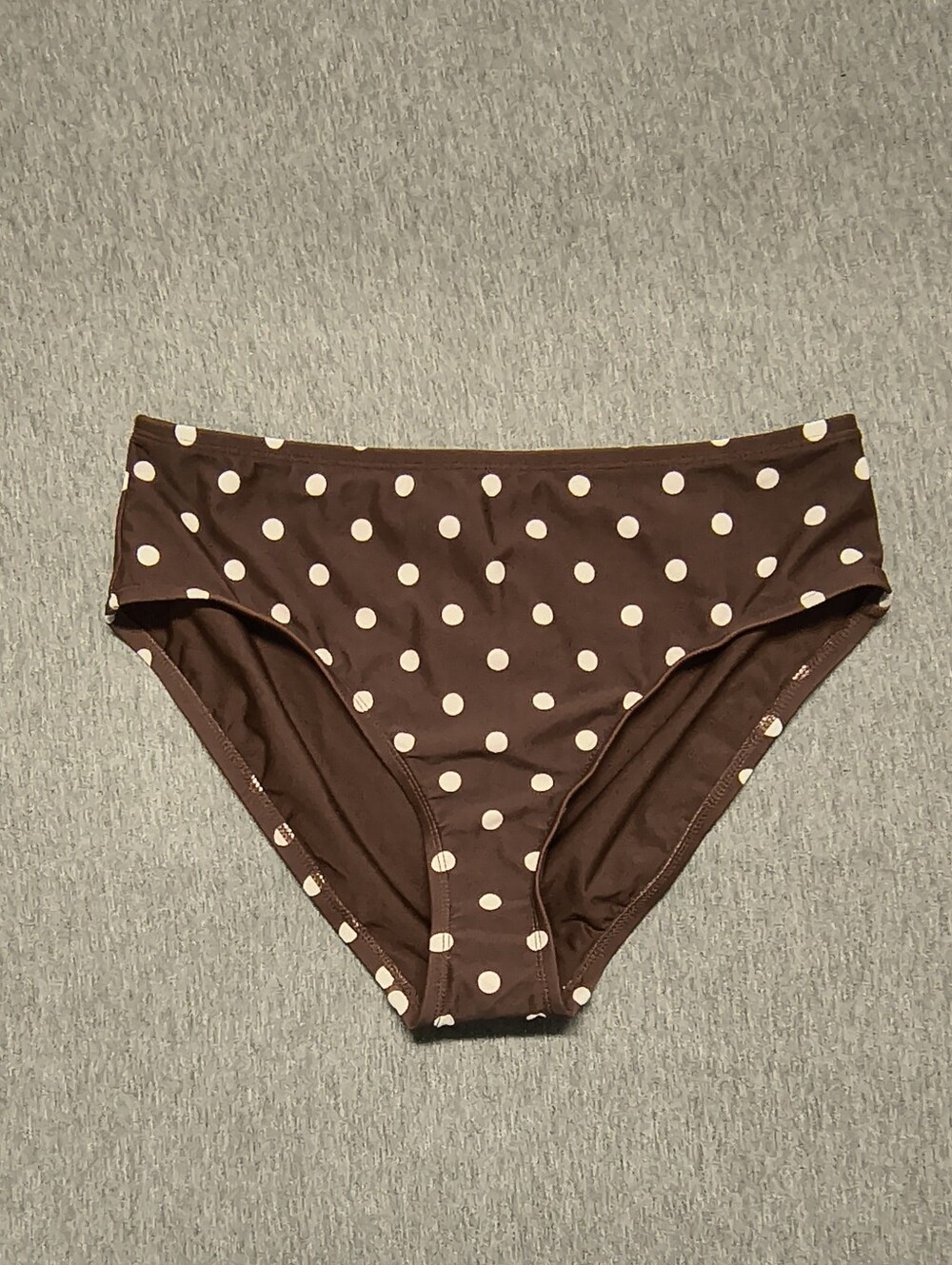 Shade & Shore Women’s Polka Dot Mid‑Rise Full‑Coverage Bikini Bottom – Brown (M)